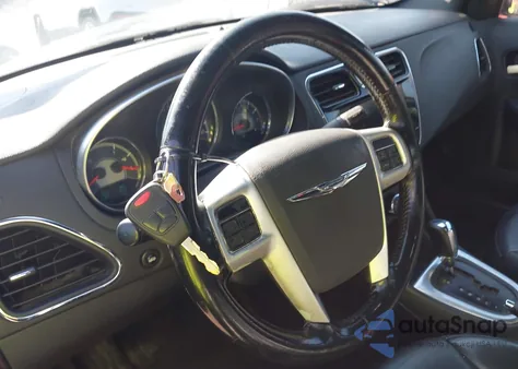 2012 Chrysler 200 Touring из США, поврежденный, VIN 1C3CCBBB5CN303043